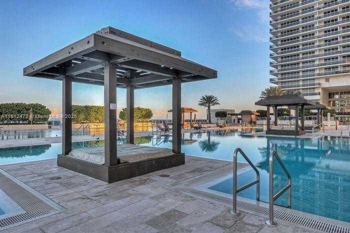 Small Image of 1830 SOUTH OCEAN DR #1406, Hallandale Beach Number 32