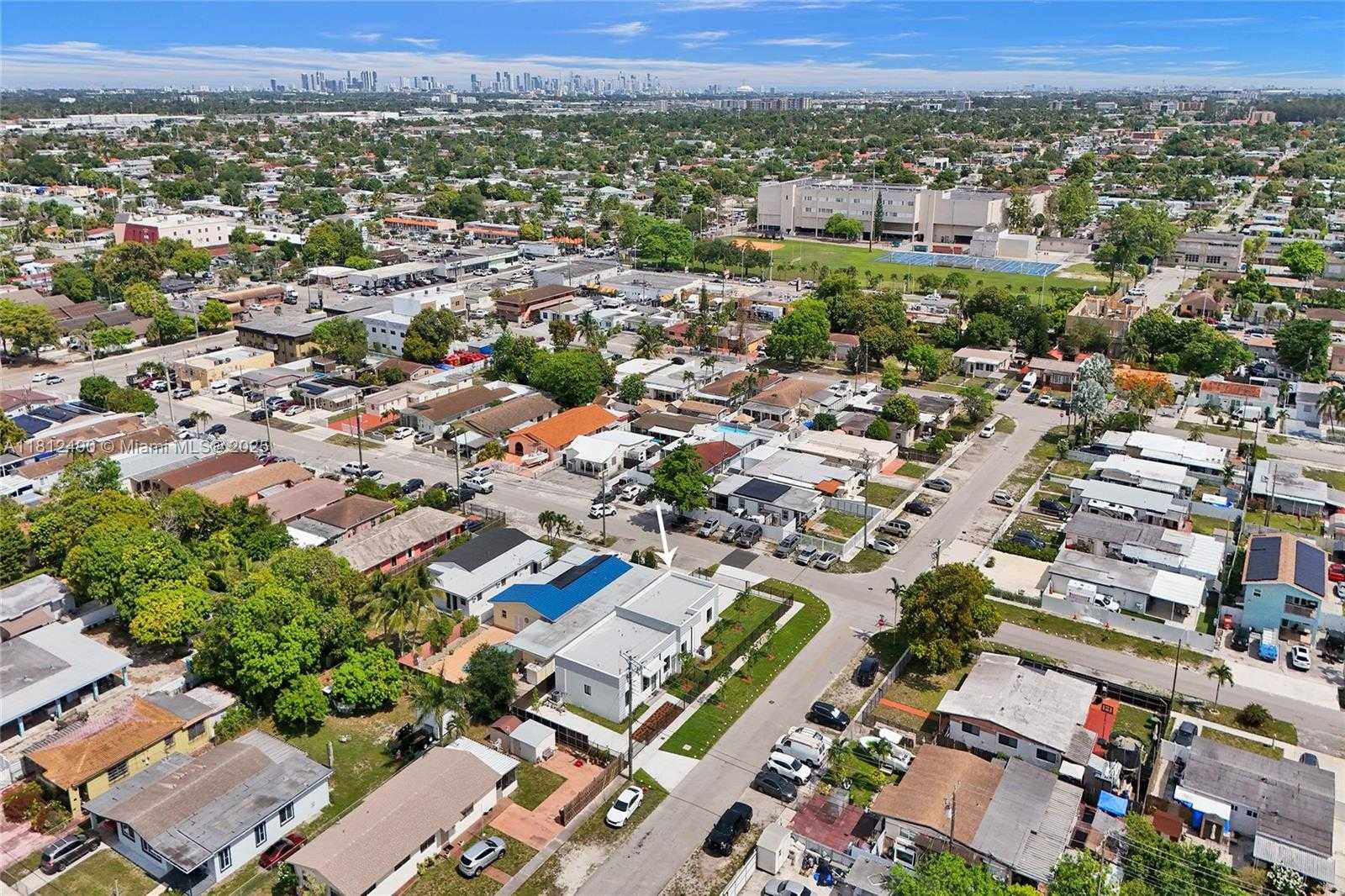 Small Image of 301 EAST 51ST ST, Hialeah Number 40