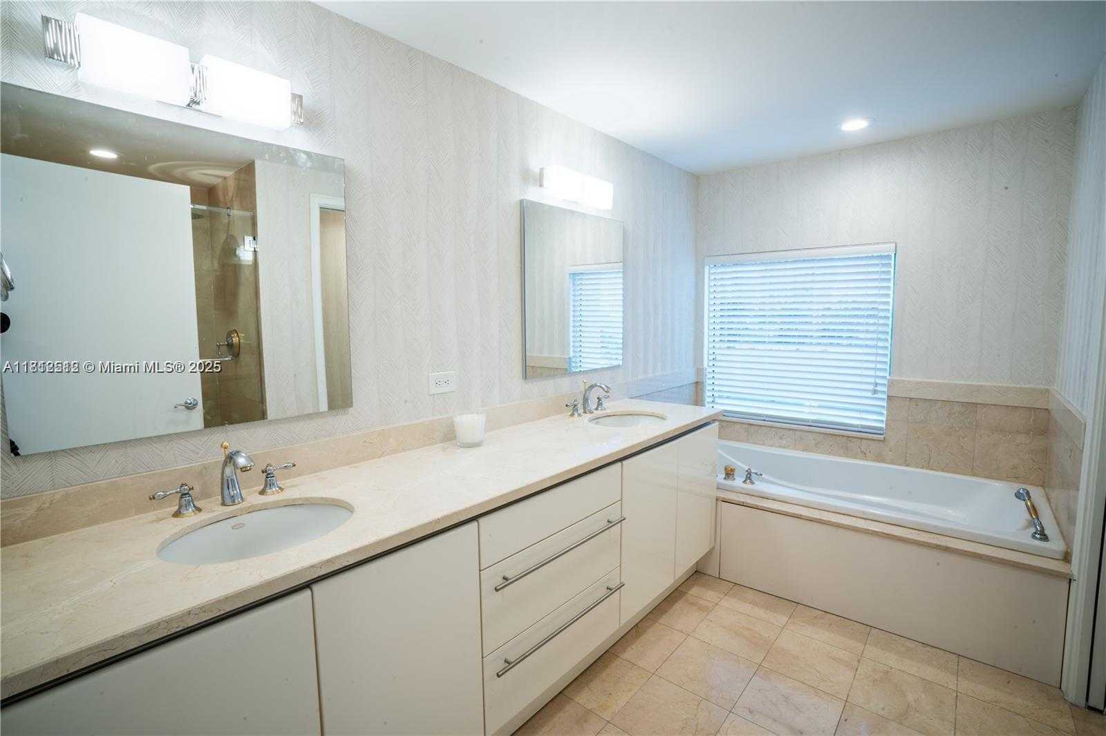 Small Image of 3400 SOUTH WEST 27TH AVE #705, Miami Number 5
