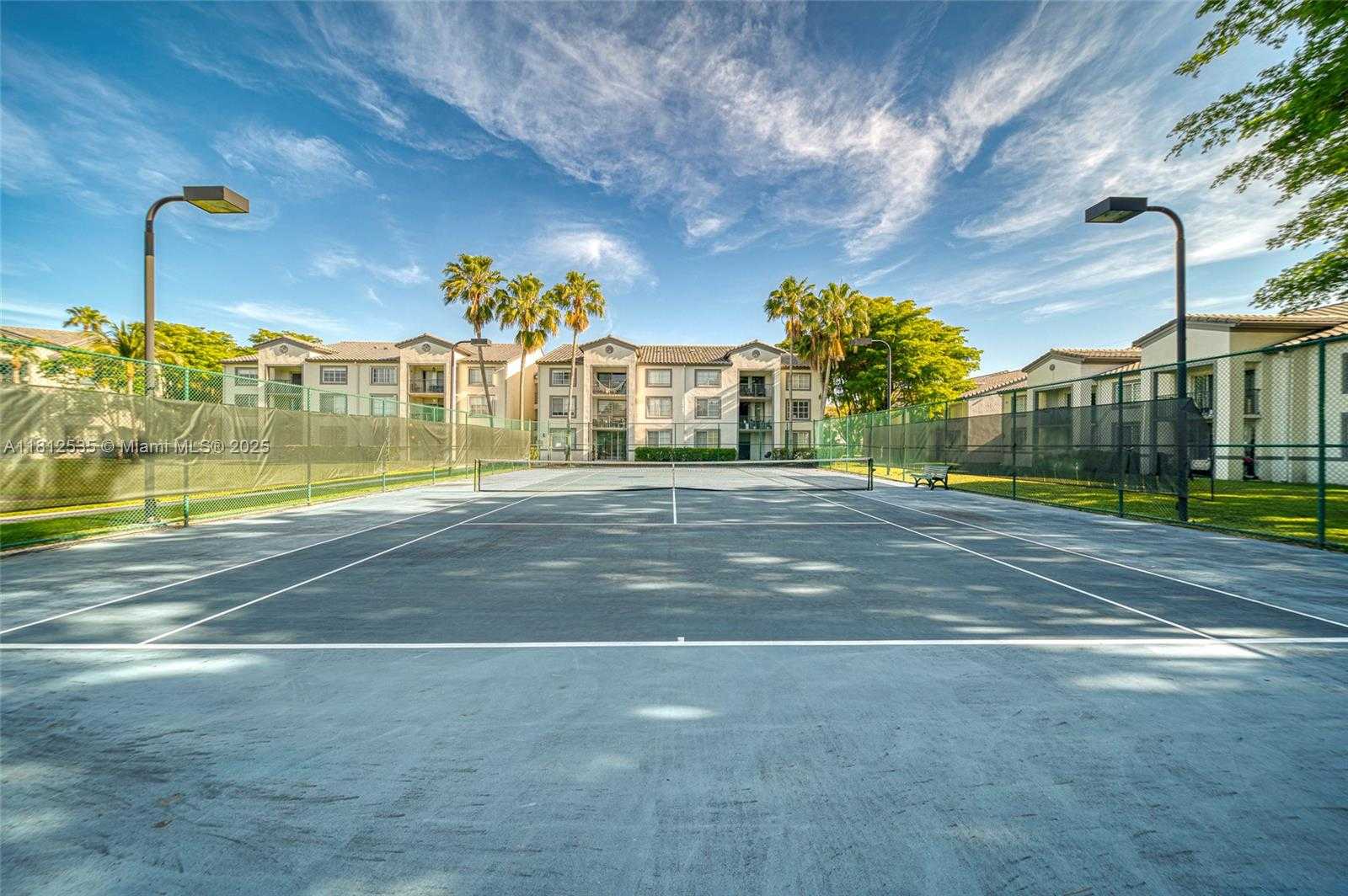 Small Image of 4540 NORTH WEST 107TH AVE #305-11, Doral Number 33