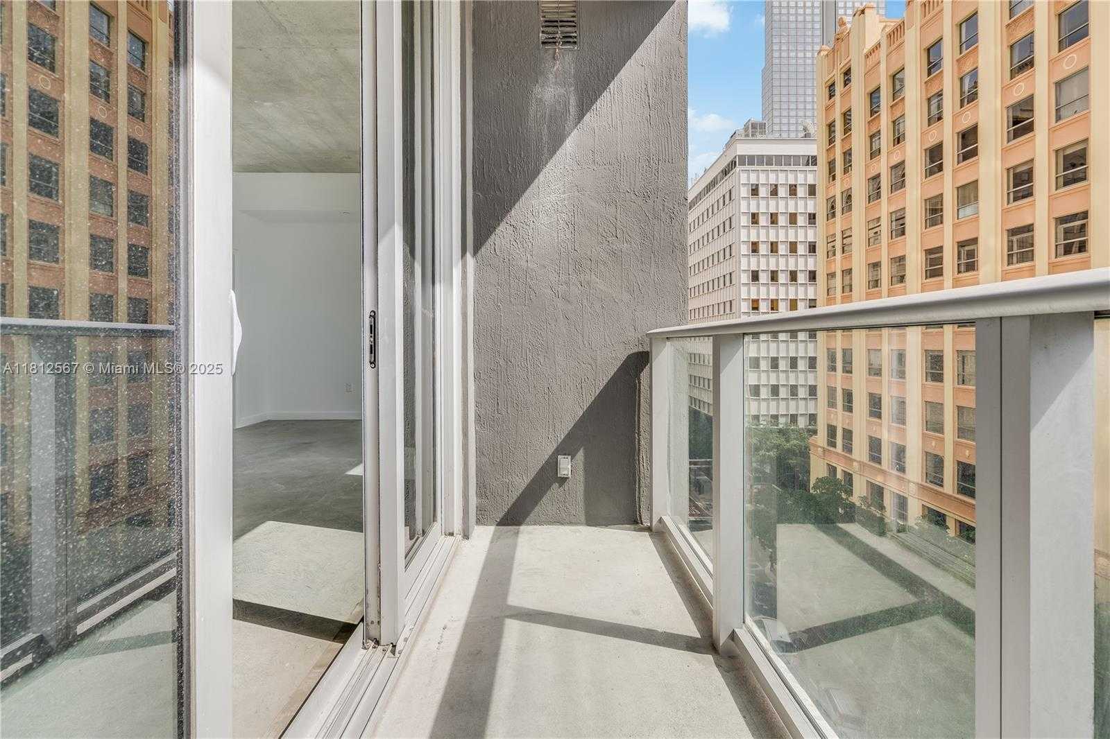 Small Image of 151 SOUTH EAST 1ST ST #609, Miami Number 10