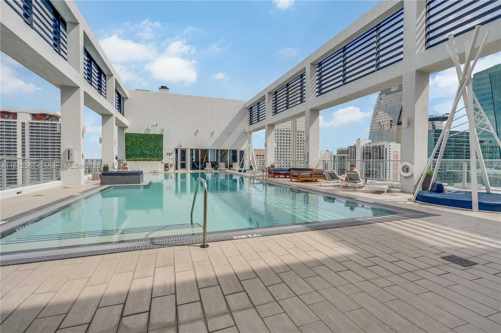 Small Image of 151 SOUTH EAST 1ST ST #609, Miami Number 11