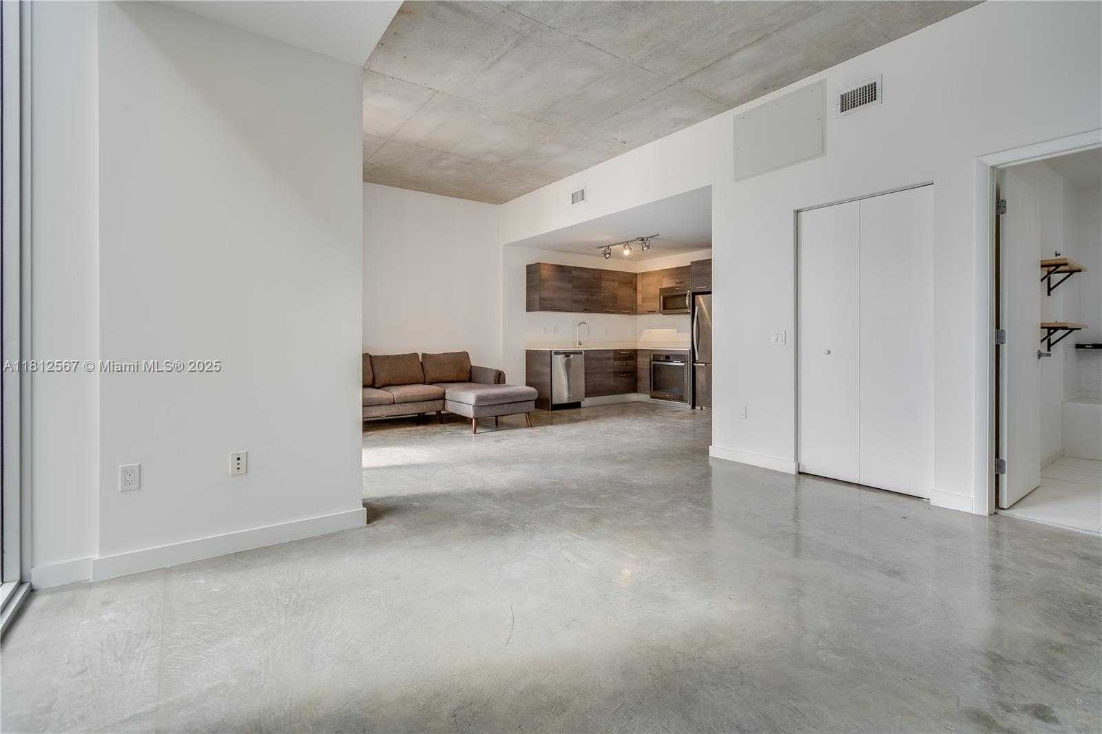 Small Image of 151 SOUTH EAST 1ST ST #609, Miami Number 5