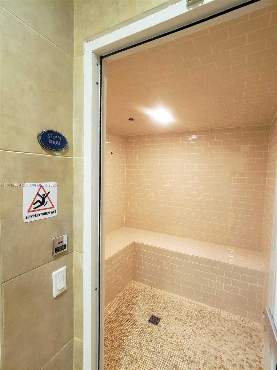 Small Image of 6917 COLLINS AVE #L102, Miami Beach Number 40