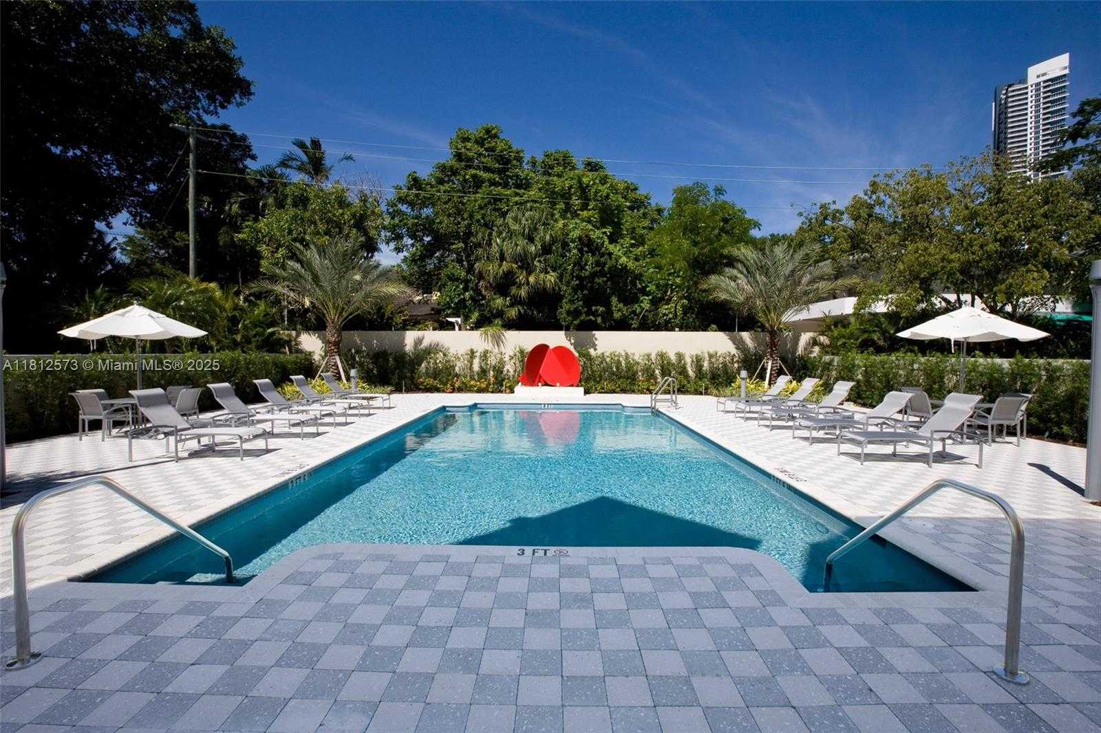 Small Image of 1550 #A208, Miami Number 5