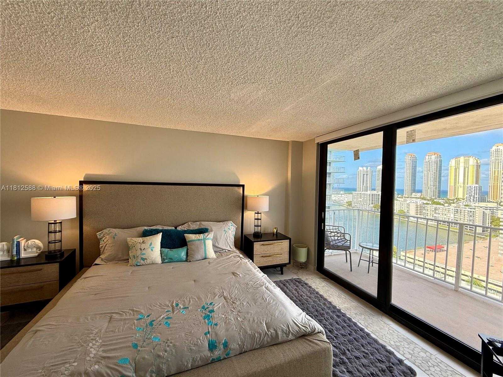 Small Image of 290 174TH ST #2010, Sunny Isles Beach Number 12