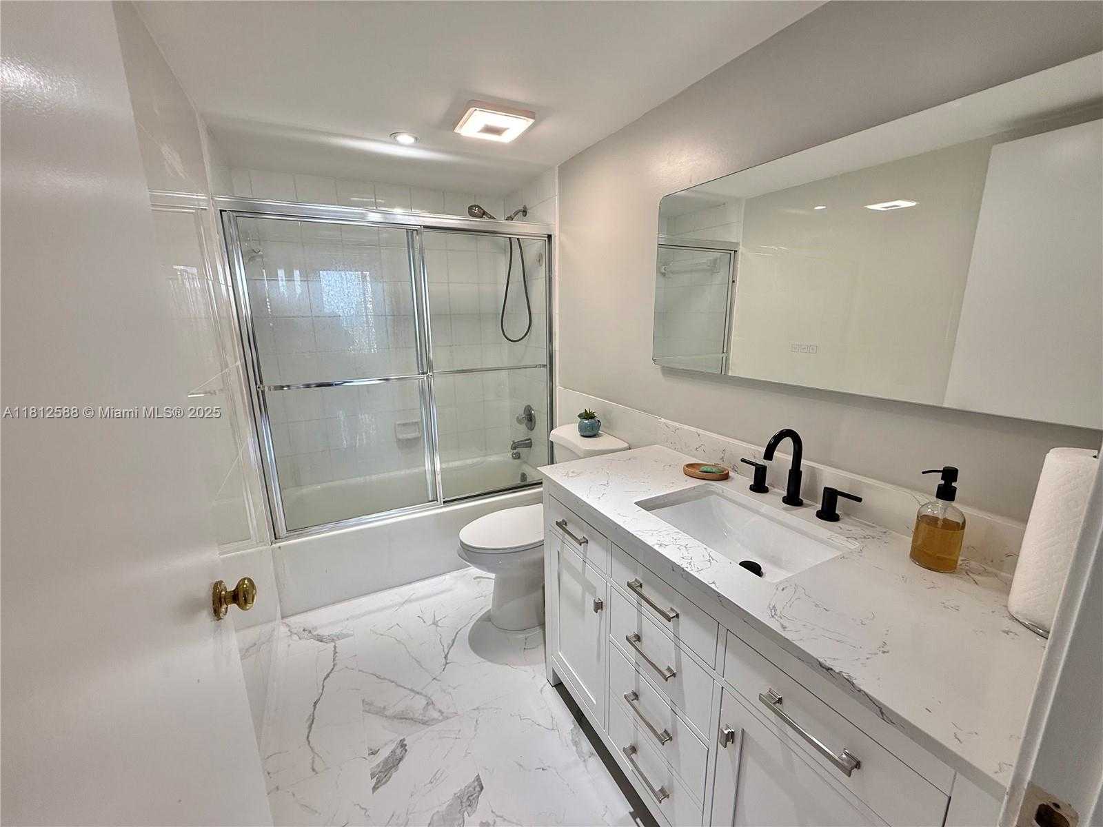 Small Image of 290 174TH ST #2010, Sunny Isles Beach Number 18