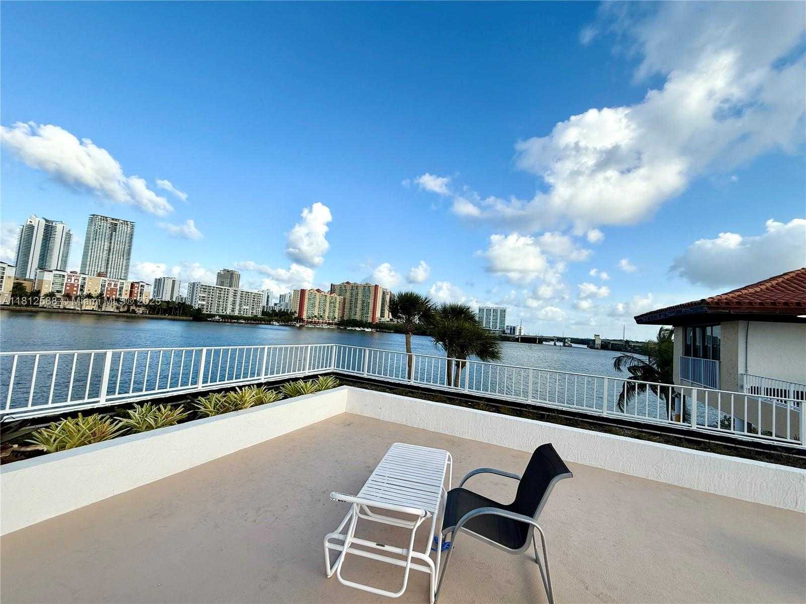 Small Image of 290 174TH ST #2010, Sunny Isles Beach Number 25