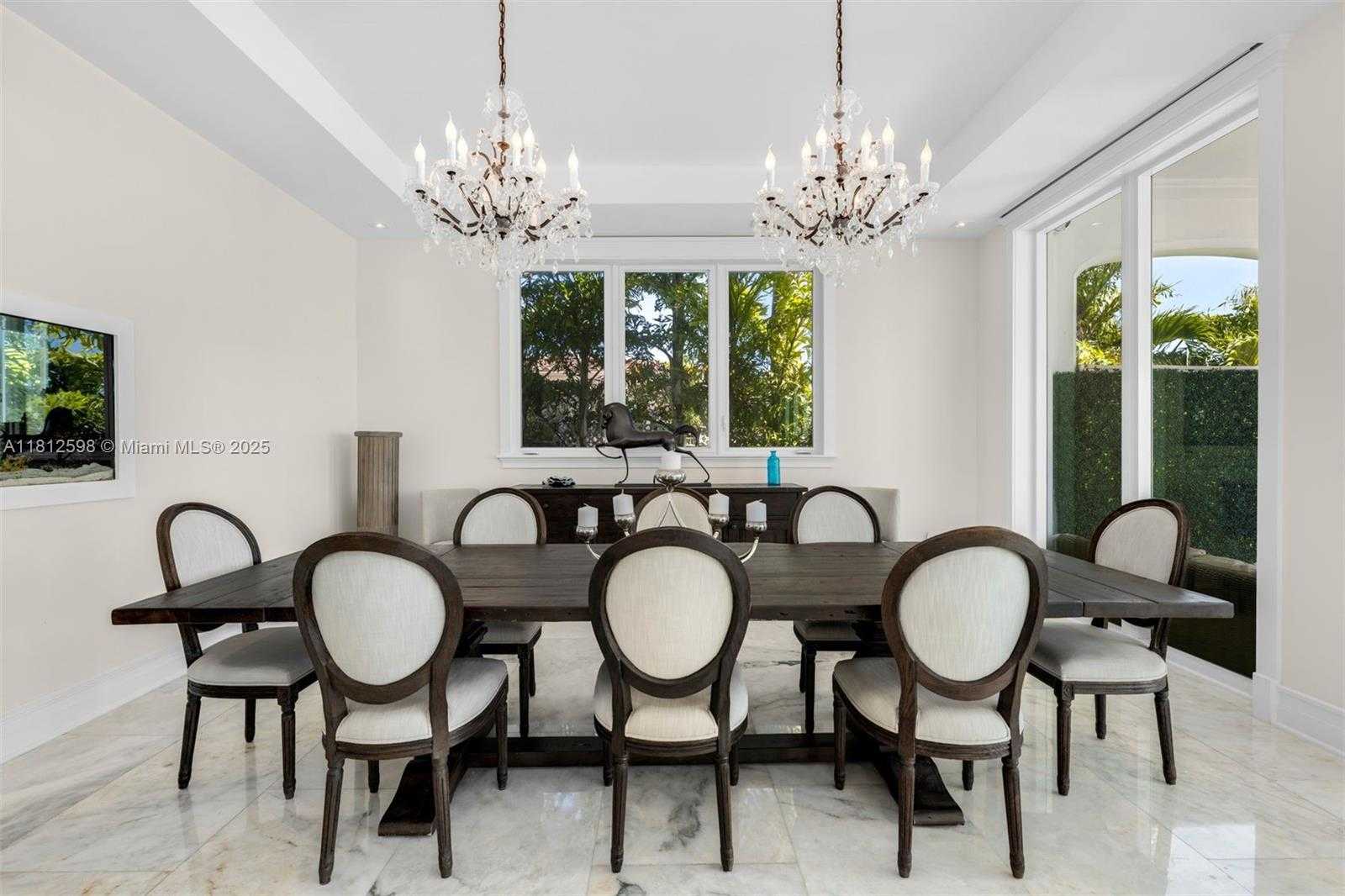 Small Image of 1460 SOUTH TREASURE DR, North Bay Village Number 20