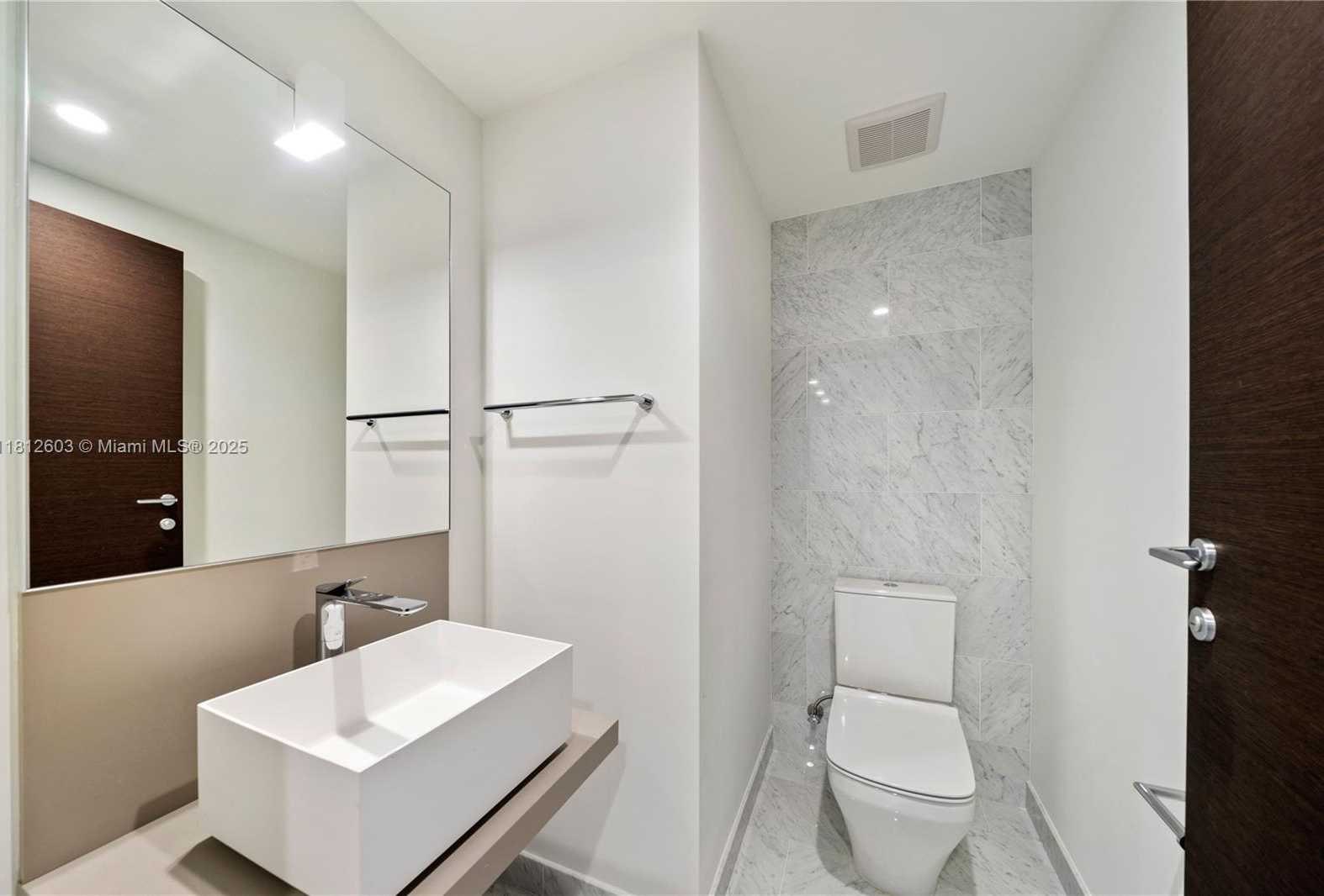 Small Image of 1000 BRICKELL PLZ #3206, Miami Number 16