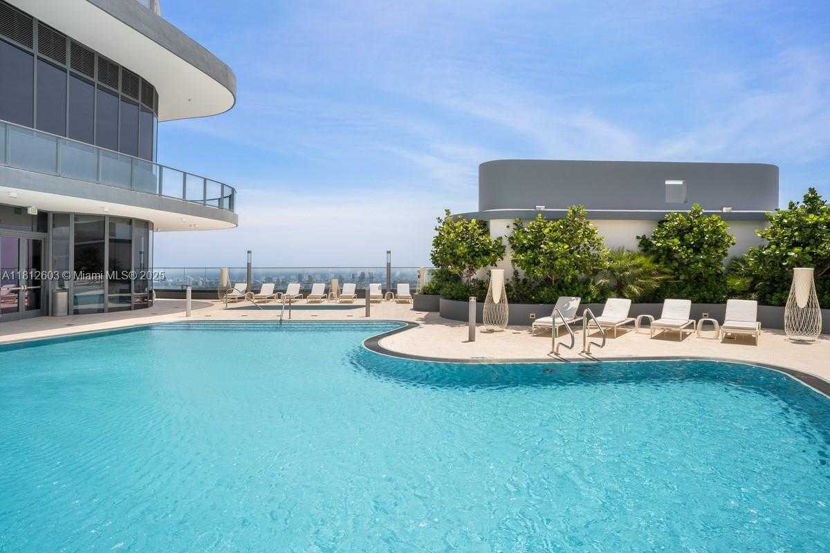 Small Image of 1000 BRICKELL PLZ #3206, Miami Number 46