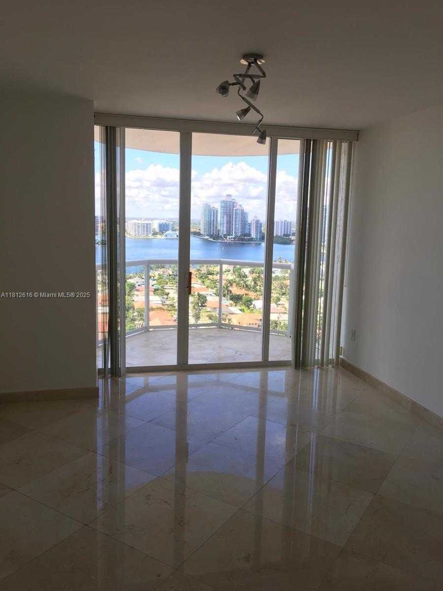 Small Image of 18671 #2204, Sunny Isles Beach Number 16