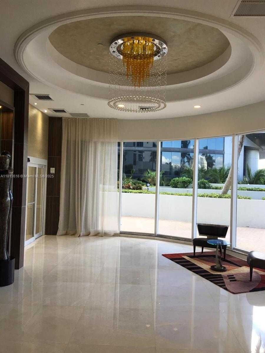 Small Image of 18671 #2204, Sunny Isles Beach Number 19