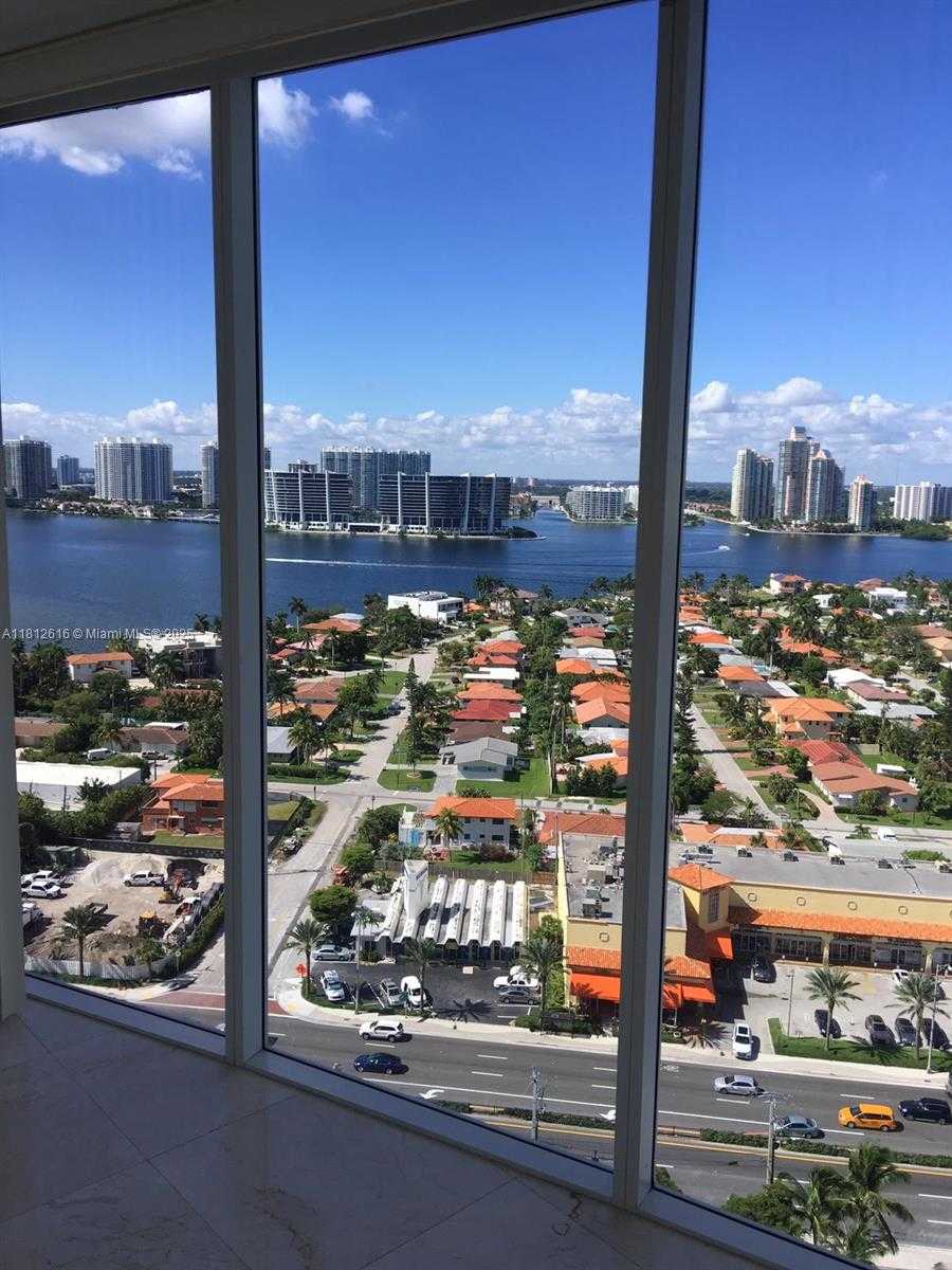 Small Image of 18671 #2204, Sunny Isles Beach Number 6