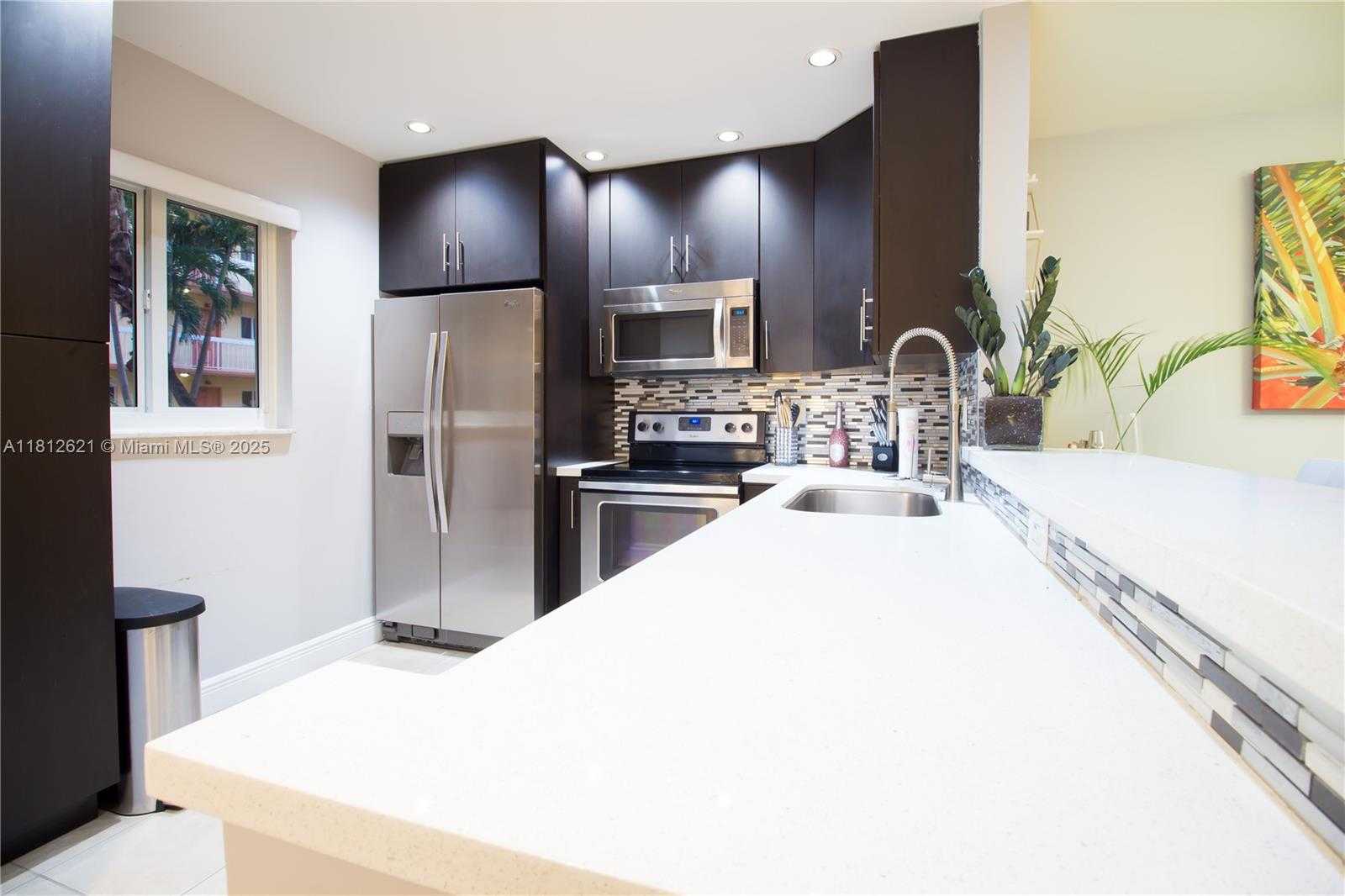 Small Image of 7845 CAMINO REAL #O-106, Miami Number 10