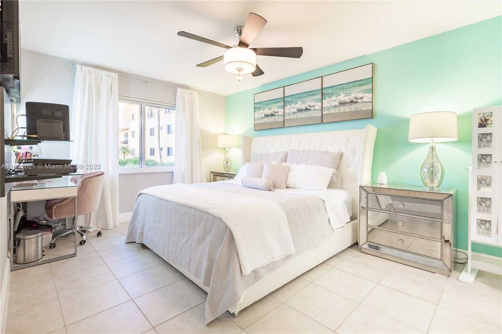 Small Image of 7845 CAMINO REAL #O-106, Miami Number 5