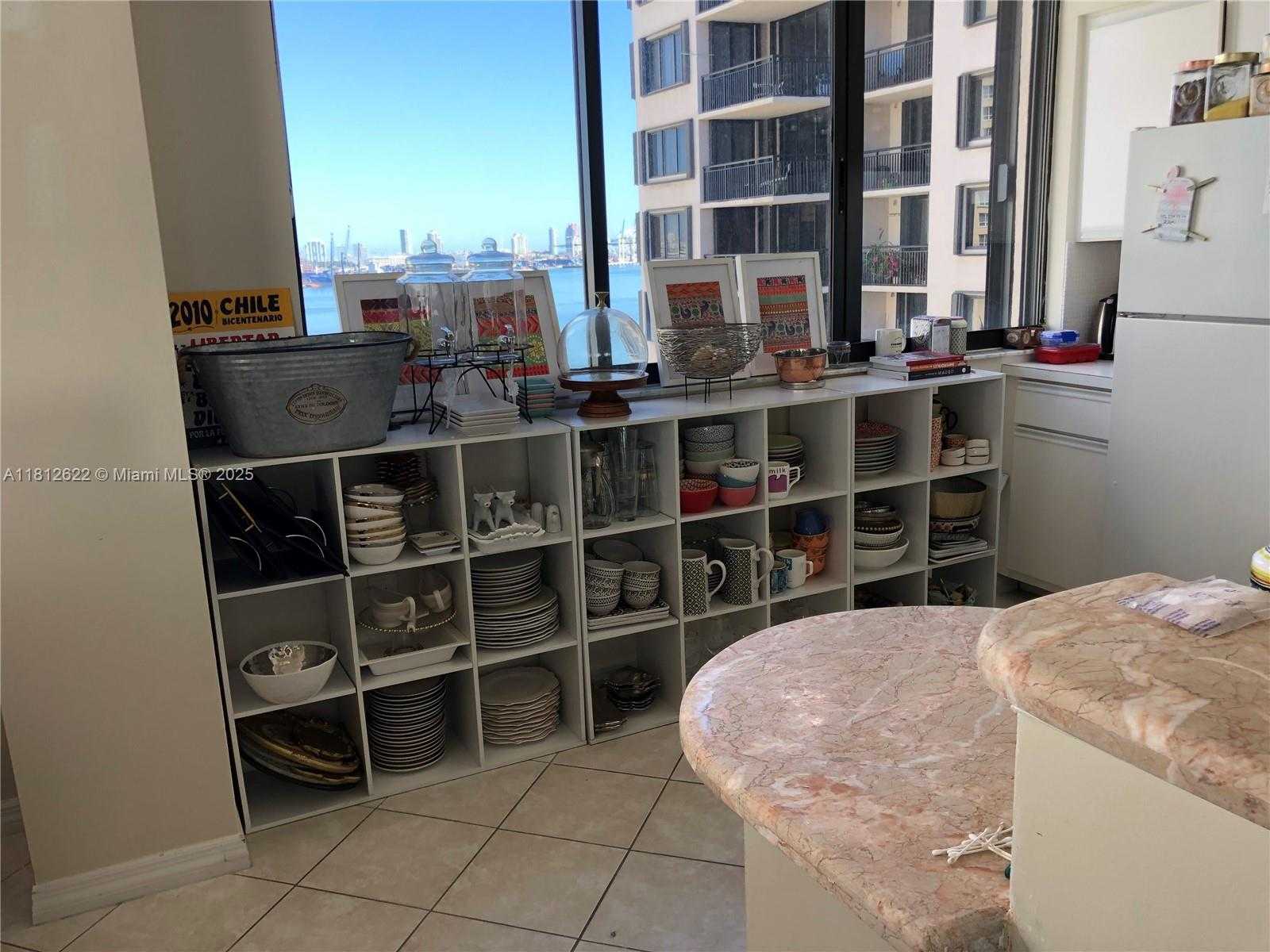 Small Image of 540 BRICKELL KEY DR #1408, Miami Number 12