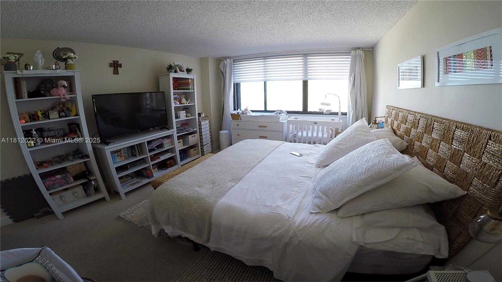 Small Image of 540 BRICKELL KEY DR #1408, Miami Number 16