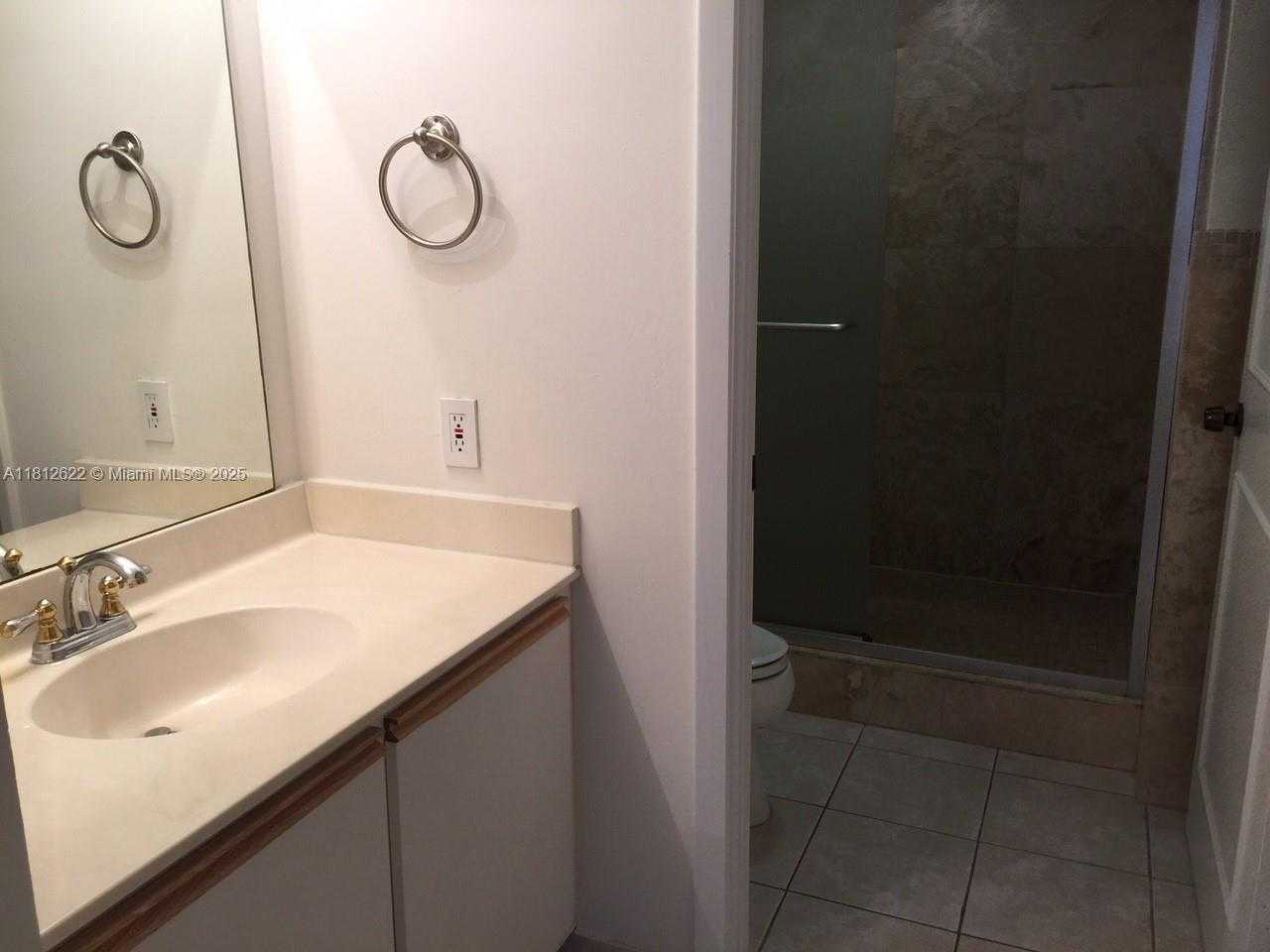 Small Image of 540 BRICKELL KEY DR #1408, Miami Number 19