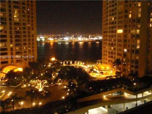 Small Image of 540 BRICKELL KEY DR #1408, Miami Number 42