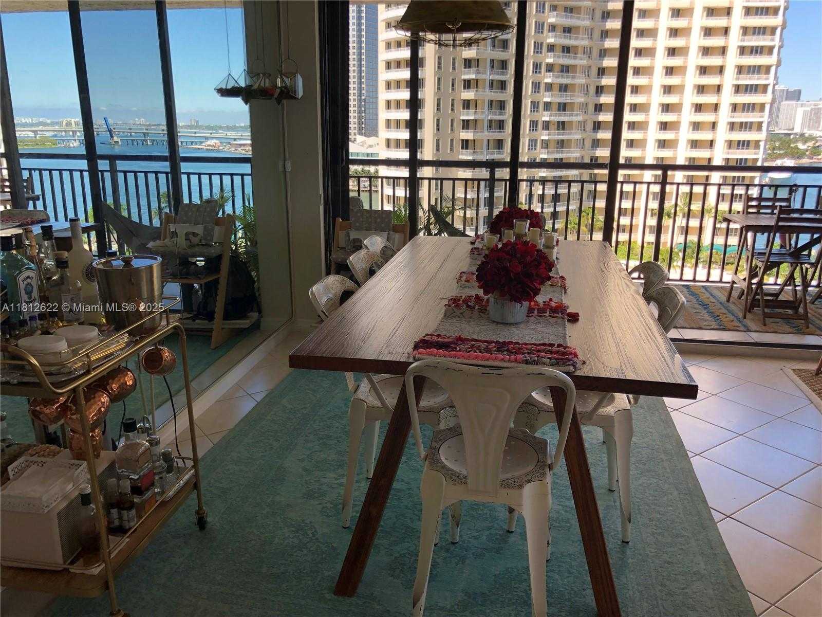 Small Image of 540 BRICKELL KEY DR #1408, Miami Number 7