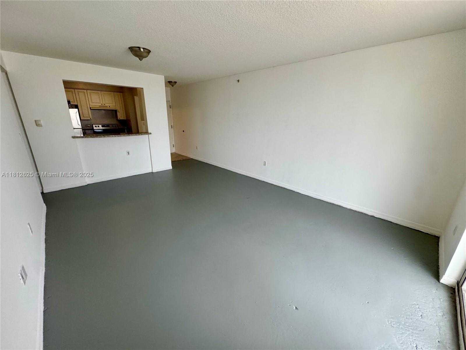 Small Image of 900 SOUTH WEST 8TH ST #508, Miami Number 12