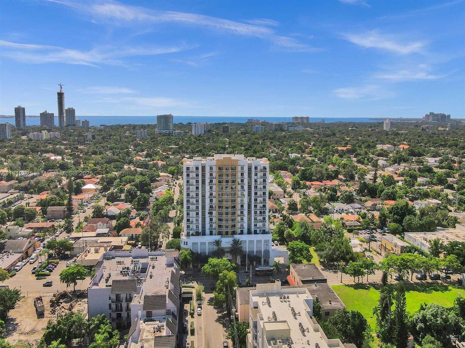 Small Image of 900 SOUTH WEST 8TH ST #508, Miami Number 2