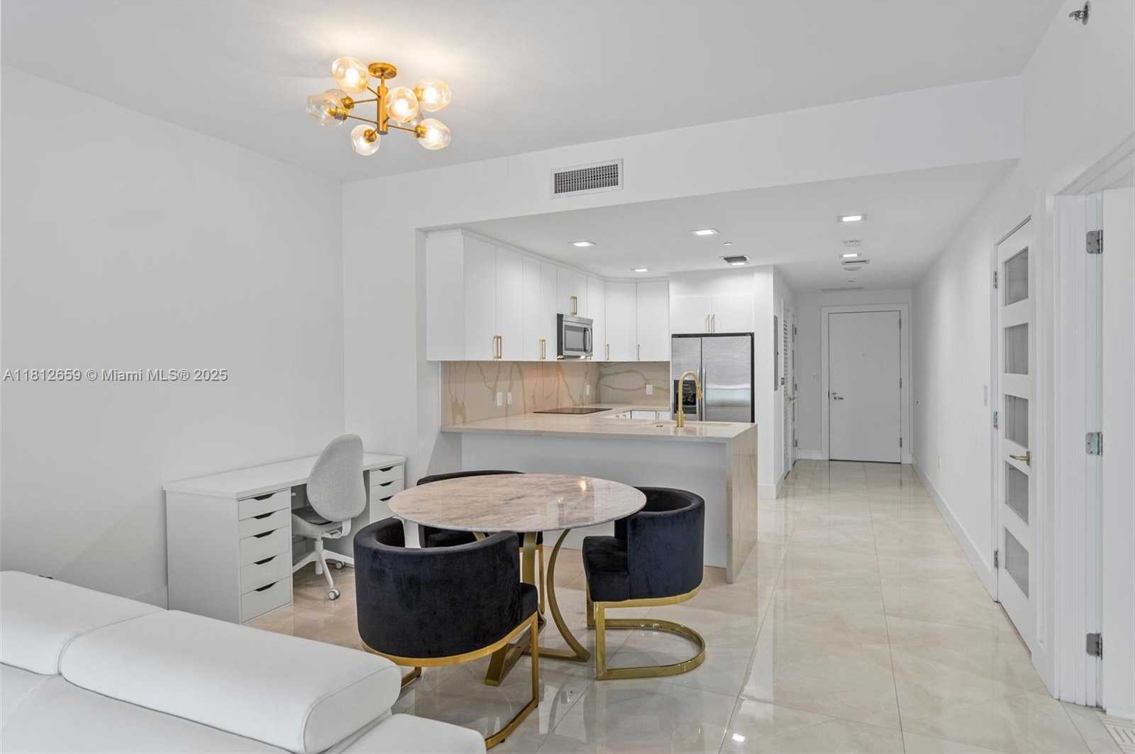 Small Image of 1060 BRICKELL AVE #2015, Miami Number 6