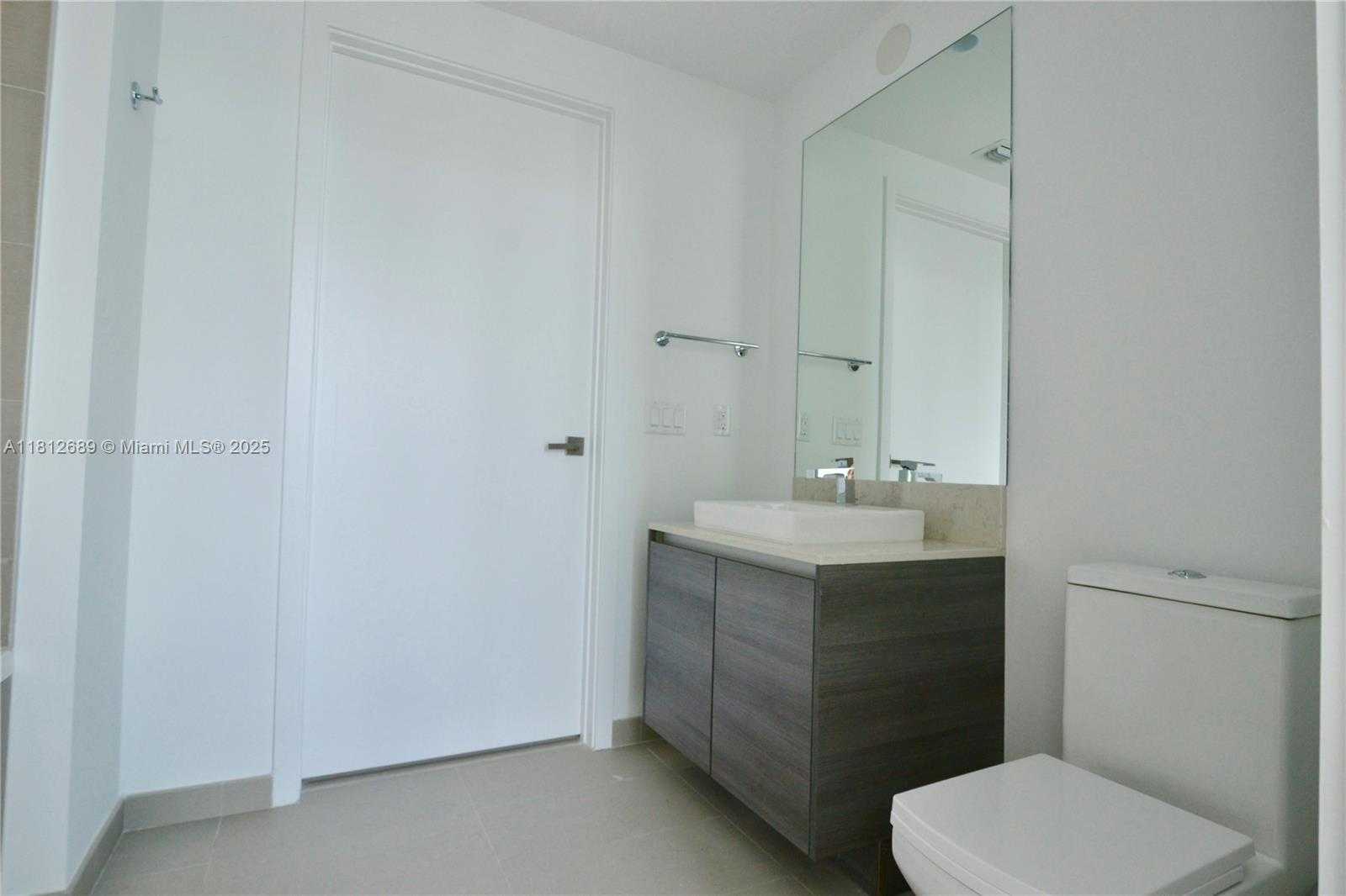 Small Image of 1080 BRICKELL AVE #2200, Miami Number 11