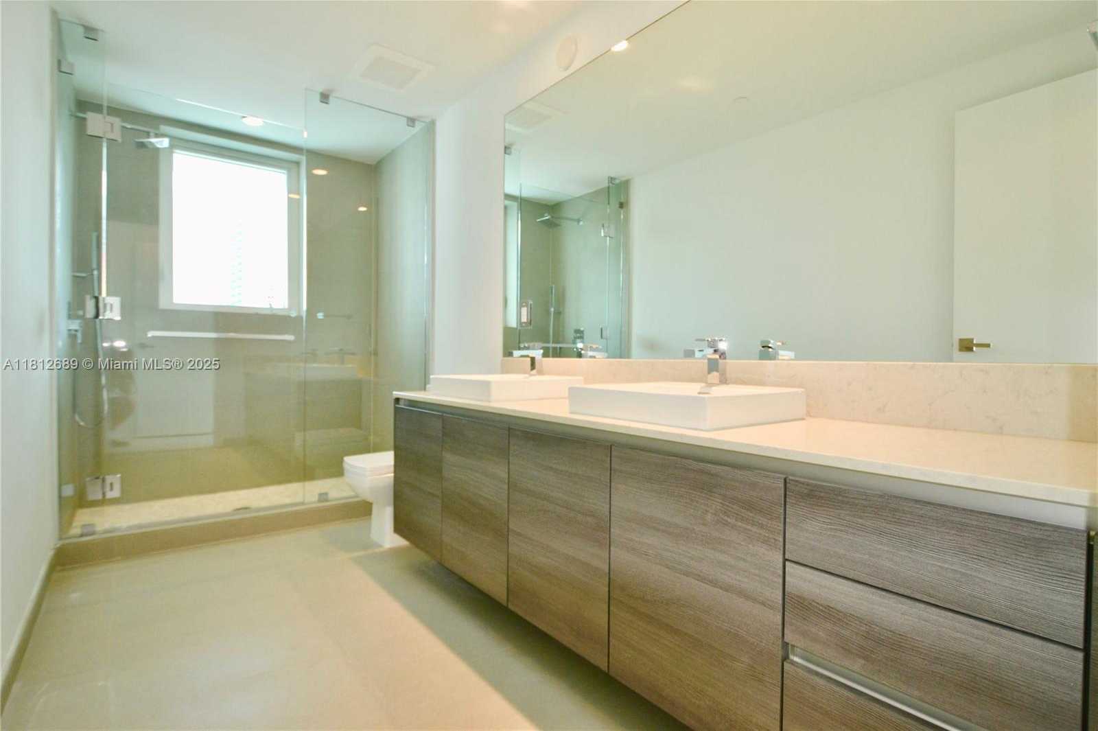 Small Image of 1080 BRICKELL AVE #2200, Miami Number 7