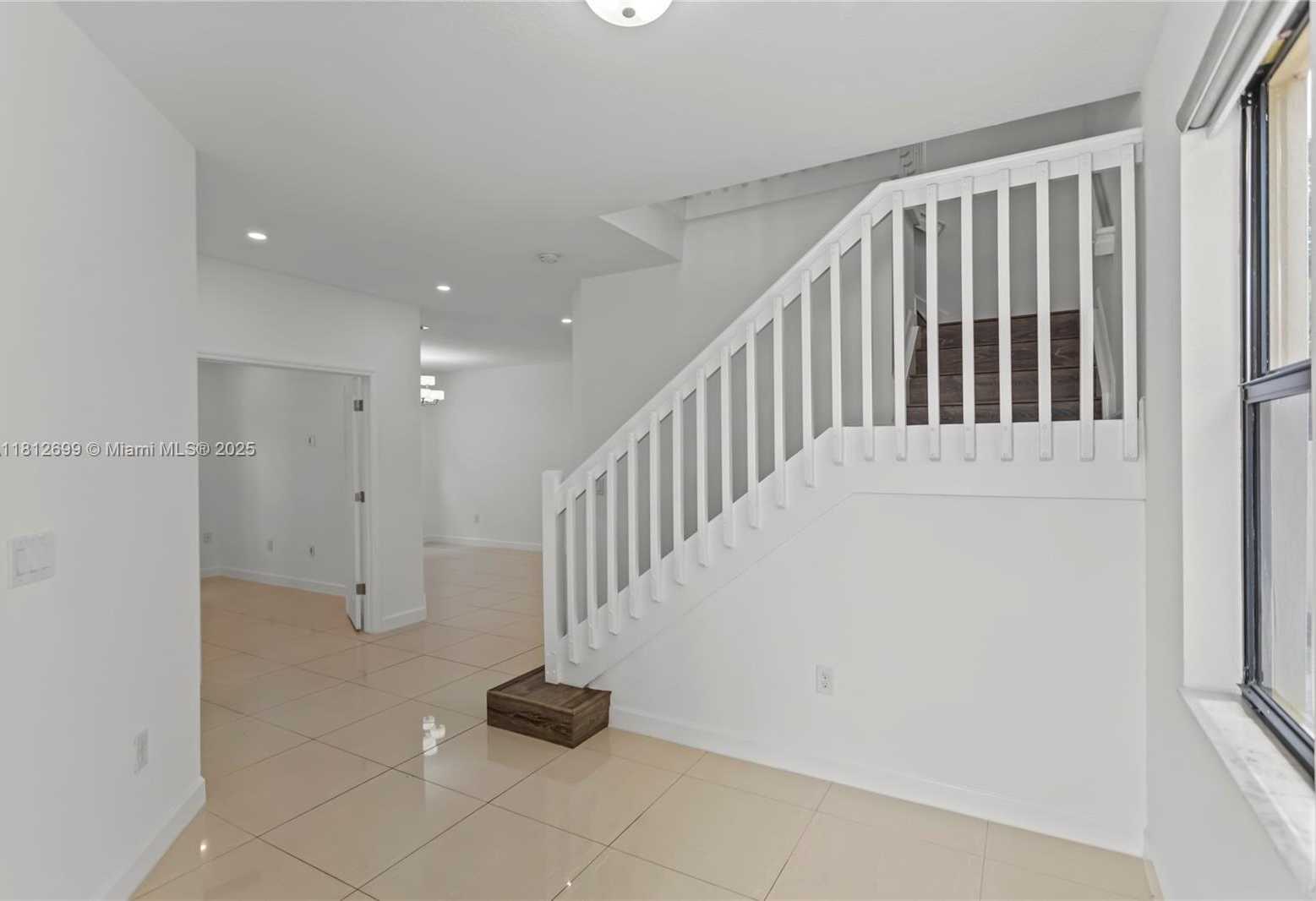 Small Image of 3502 WEST 86TH TER #3502, Hialeah Number 12
