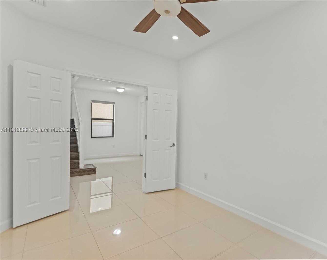Small Image of 3502 WEST 86TH TER #3502, Hialeah Number 15