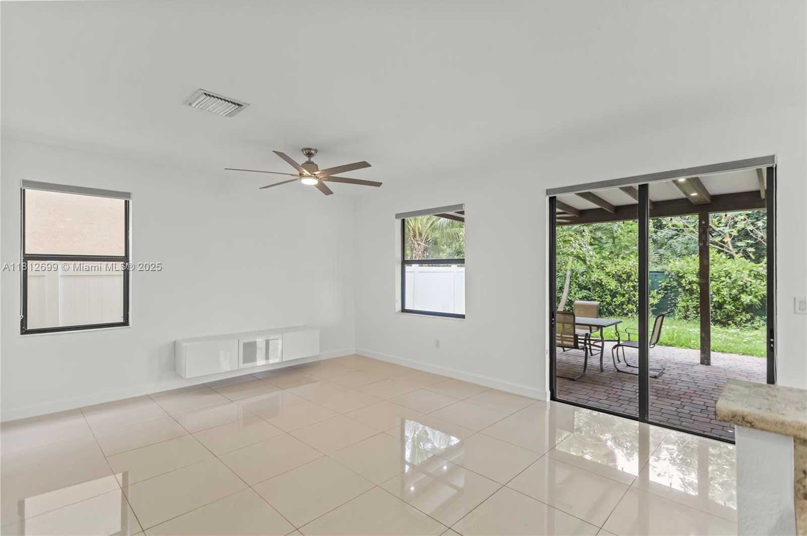 Small Image of 3502 WEST 86TH TER #3502, Hialeah Number 29