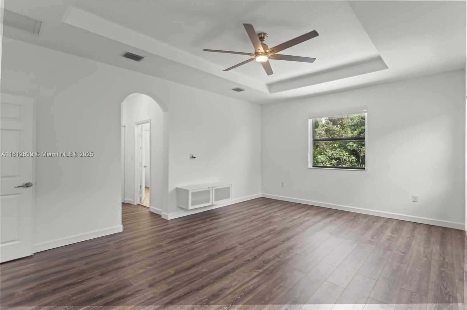 Small Image of 3502 WEST 86TH TER #3502, Hialeah Number 43