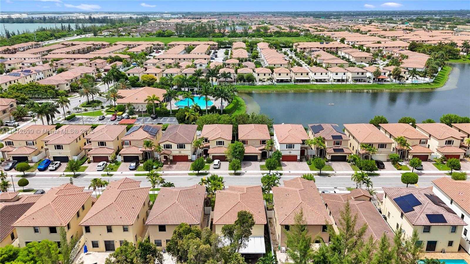 Small Image of 3502 WEST 86TH TER #3502, Hialeah Number 67