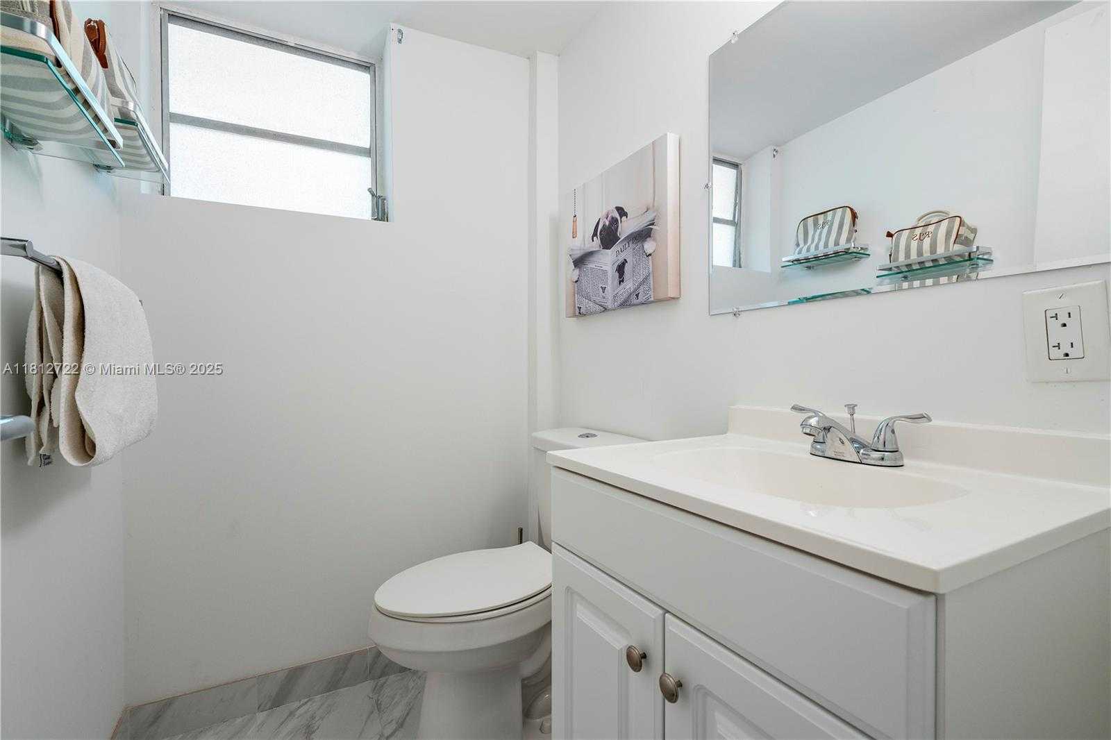 Small Image of 9700 EAST BAY HARBOR DR #405, Bay Harbor Islands Number 10