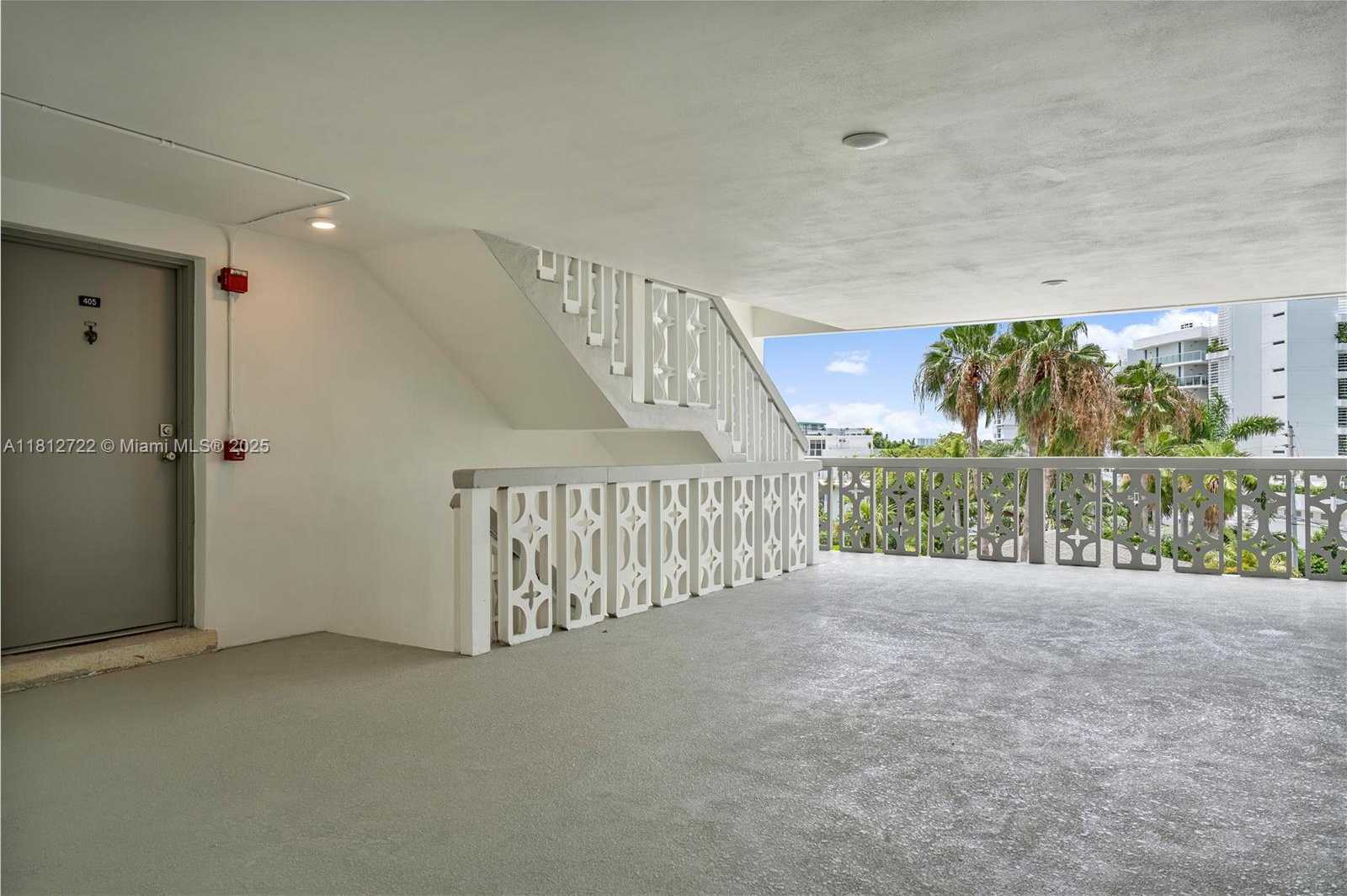 Small Image of 9700 EAST BAY HARBOR DR #405, Bay Harbor Islands Number 14