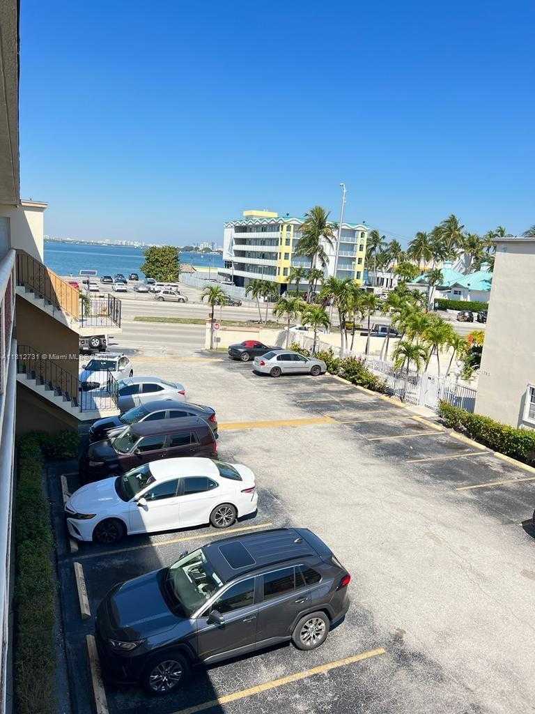 Small Image of 1770 79TH ST CSWY #D307, North Bay Village Number 13