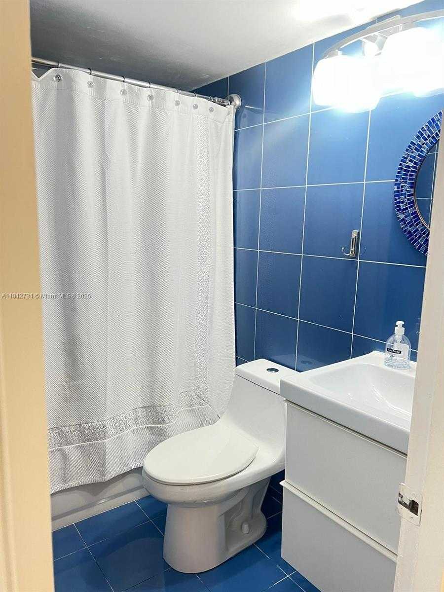 Small Image of 1770 79TH ST CSWY #D307, North Bay Village Number 9