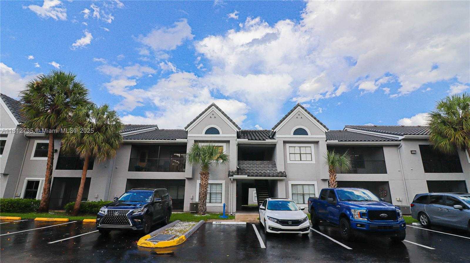 Small Image of 10371 SOUTH WEST 150TH PL #5107, Miami Number 2