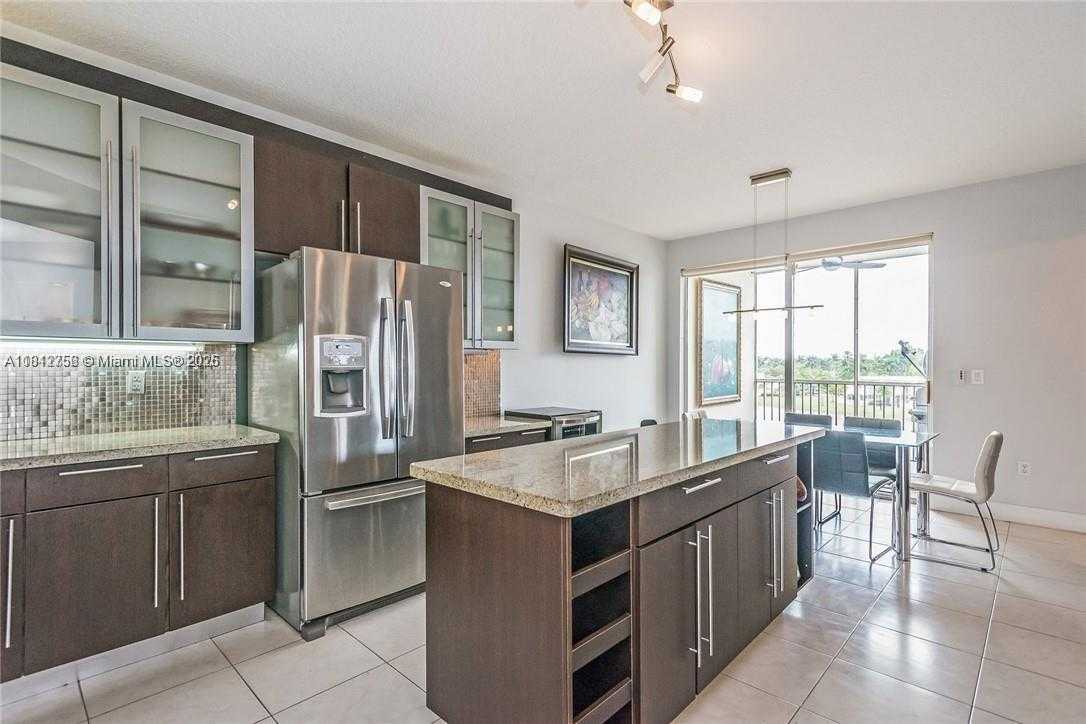 Small Image of 10750 NORTH WEST 66TH ST #408, Doral Number 8