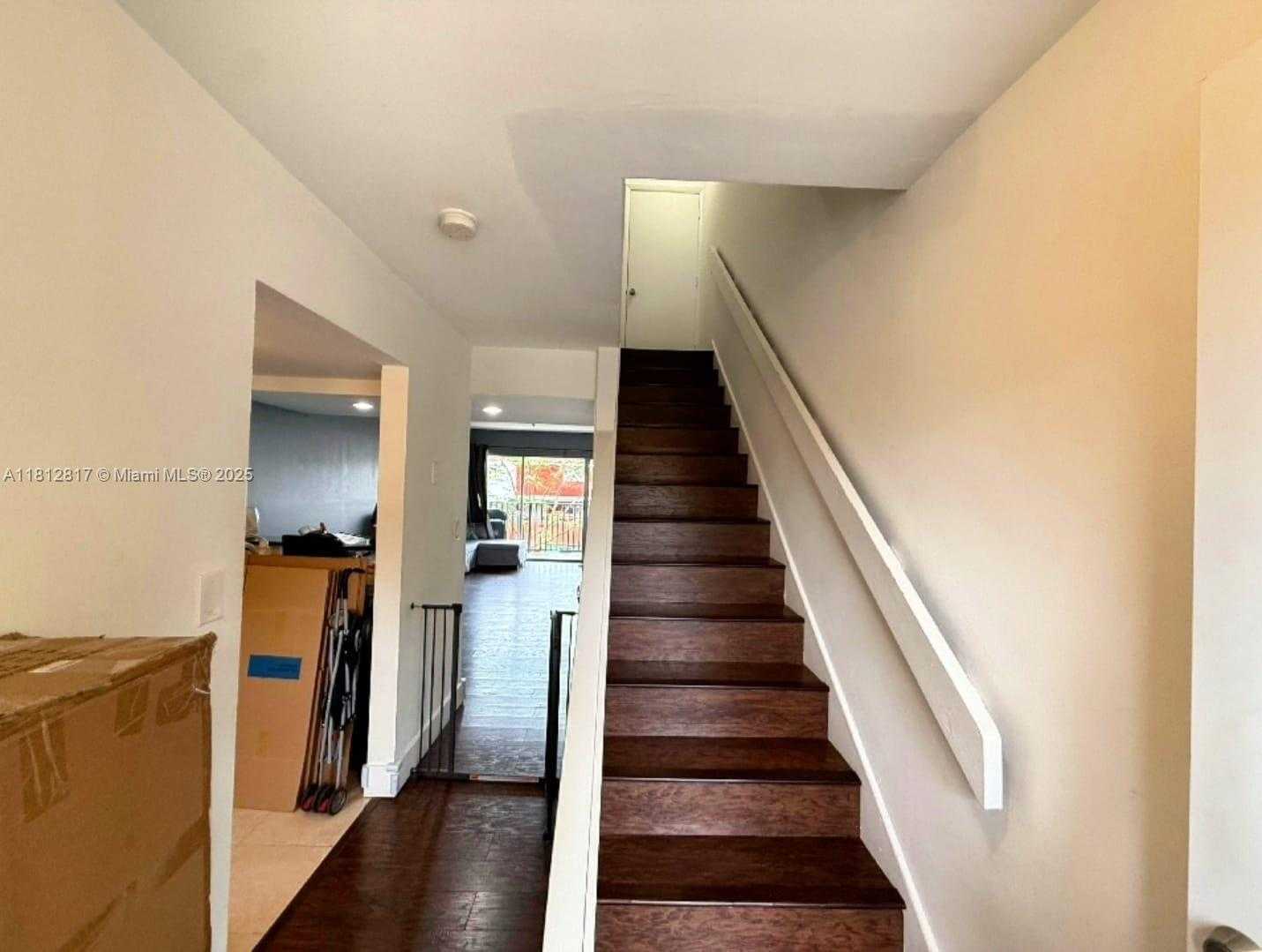 Small Image of 231 NORTH WEST 109TH AVE #209, Miami Number 8