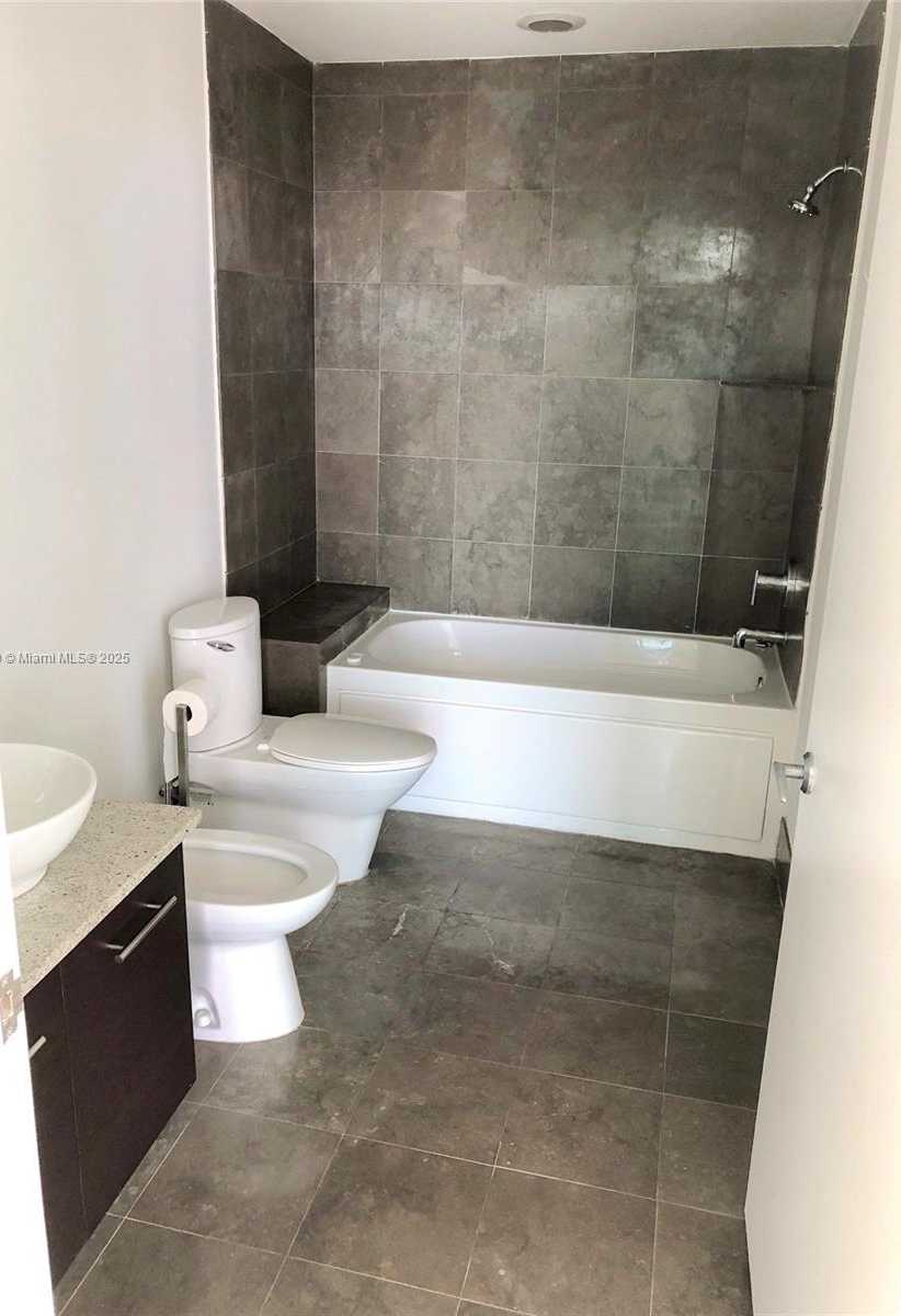 Small Image of 3029 NORTH EAST 188TH ST #911, Aventura Number 11