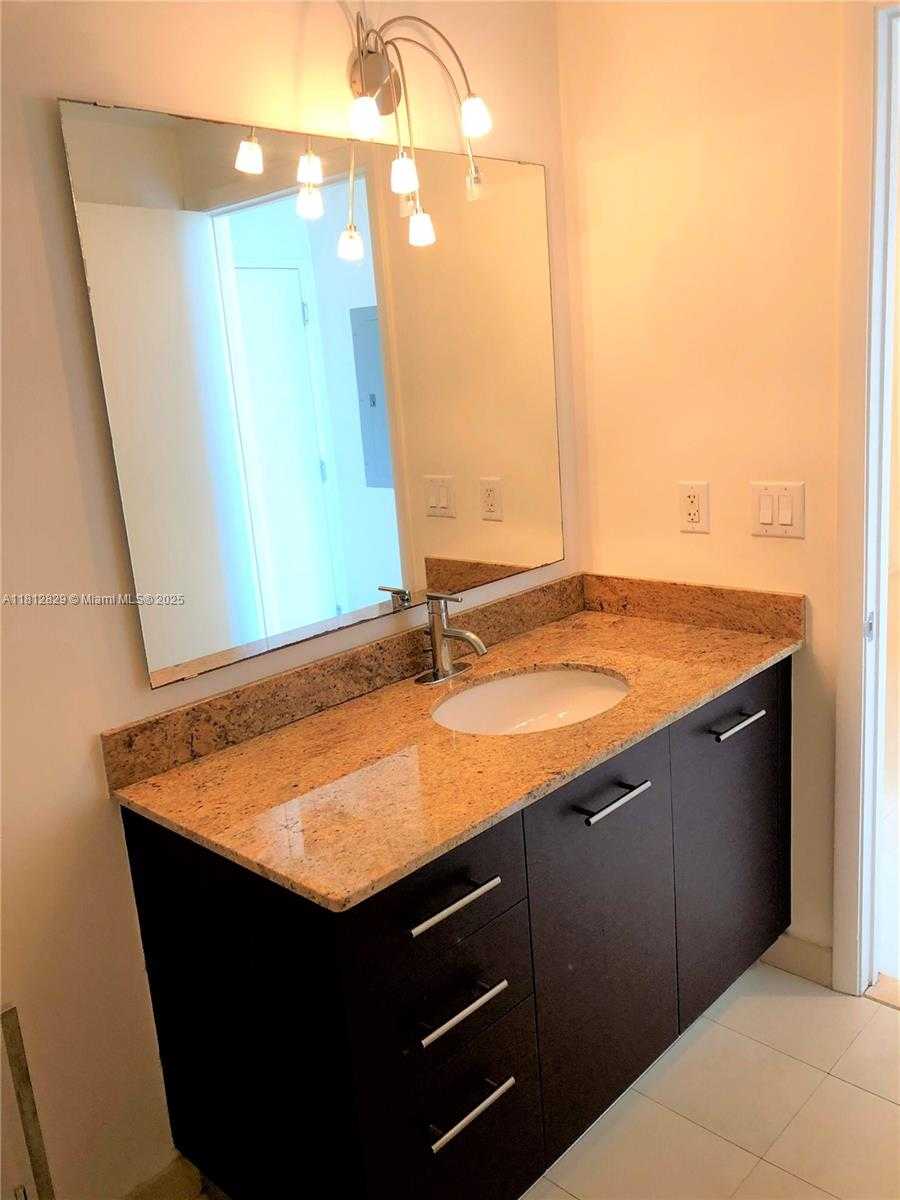 Small Image of 3029 NORTH EAST 188TH ST #911, Aventura Number 18