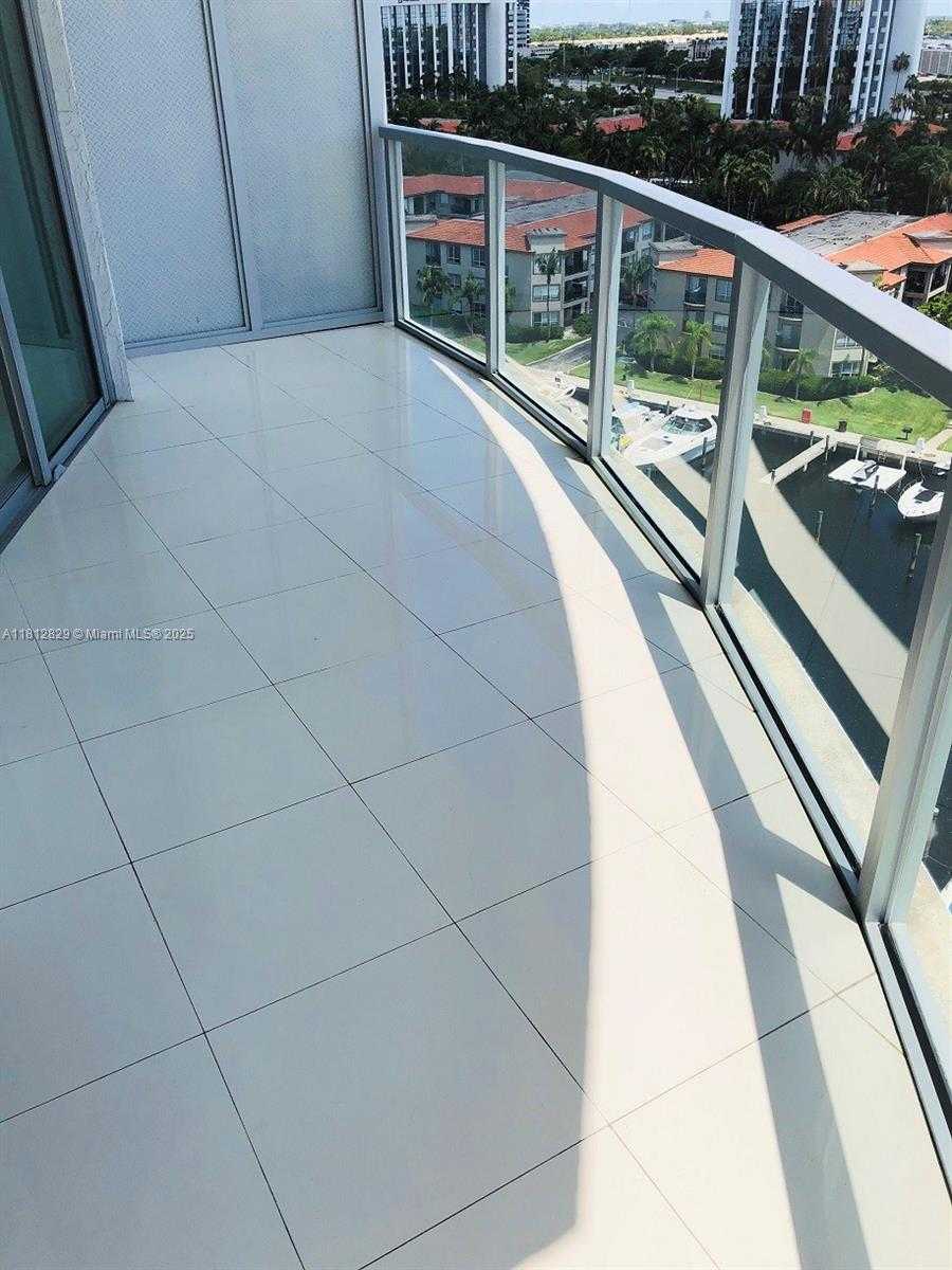 Small Image of 3029 NORTH EAST 188TH ST #911, Aventura Number 5