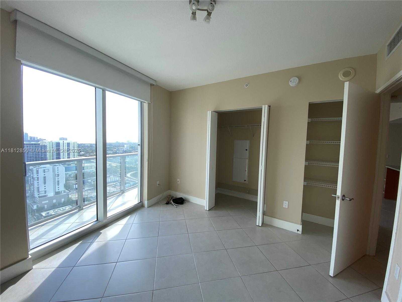 Small Image of 185 SOUTH WEST 7 ST #2904, Miami Number 5