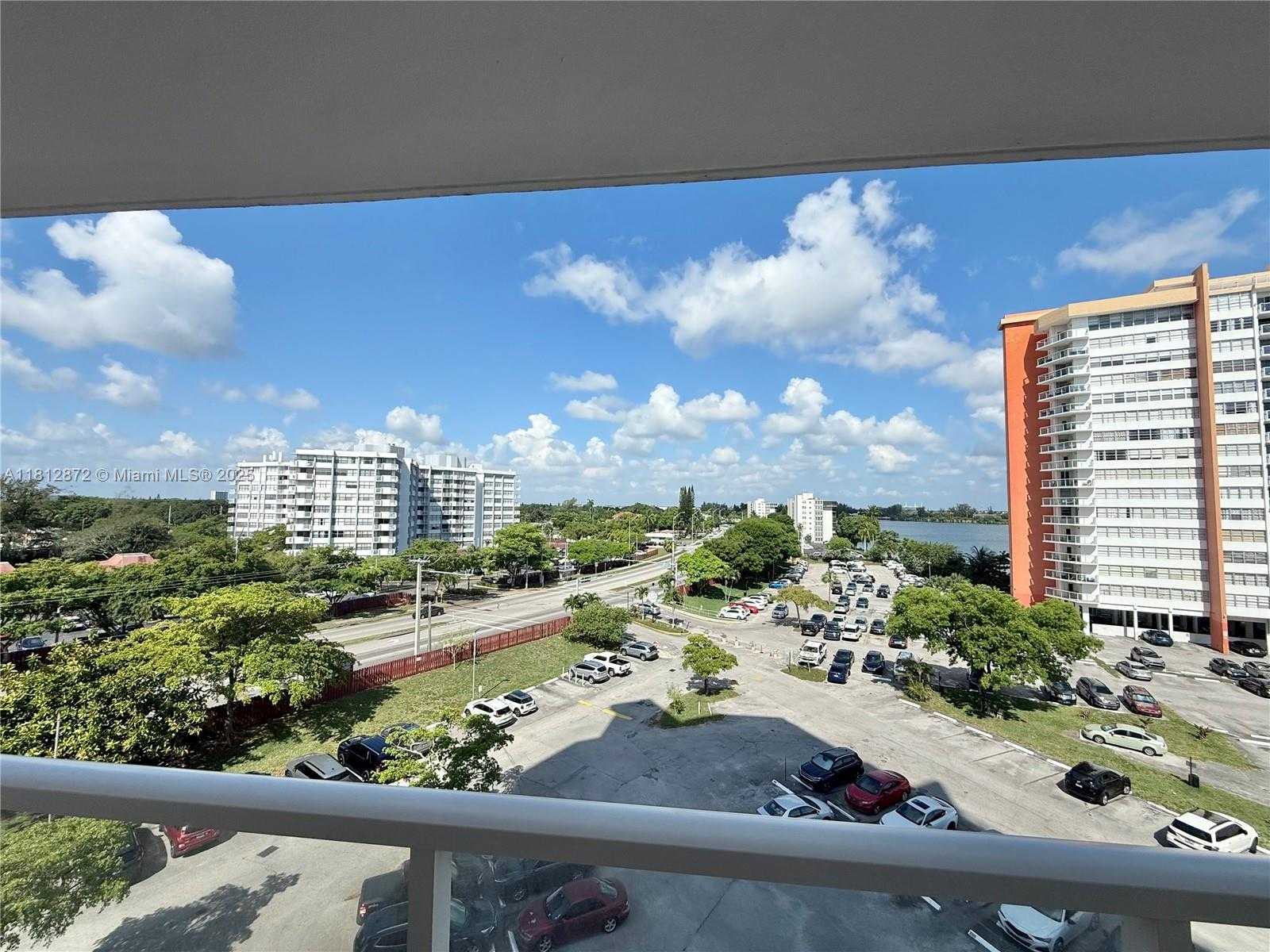 Small Image of 1351 NORTH EAST MIAMI GARDENS DR #626E, Miami Number 11