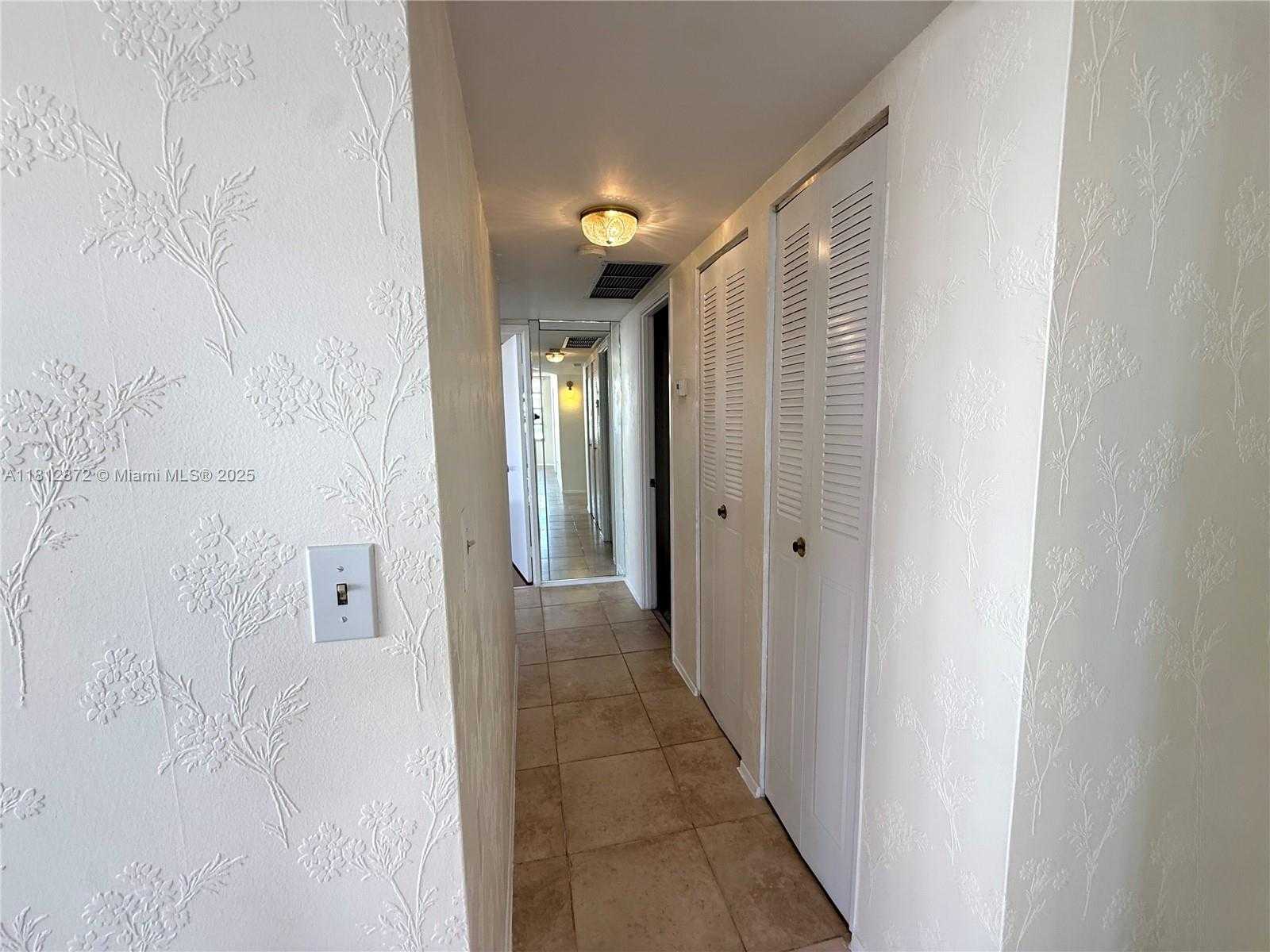 Small Image of 1351 NORTH EAST MIAMI GARDENS DR #626E, Miami Number 12