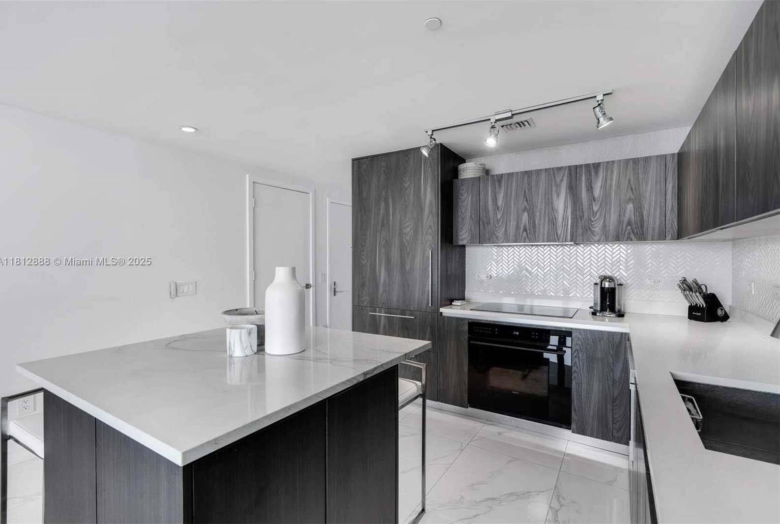 Small Image of 3131 NORTH EAST 7TH AVE #2503, Miami Number 4