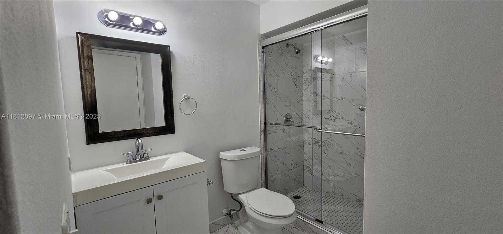 Small Image of 8100 GENEVA CT #540, Doral Number 10